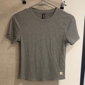 Vuori Heather Gray Short Sleeve Tee